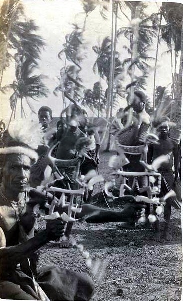 Art Tolai dancers,Malékuna