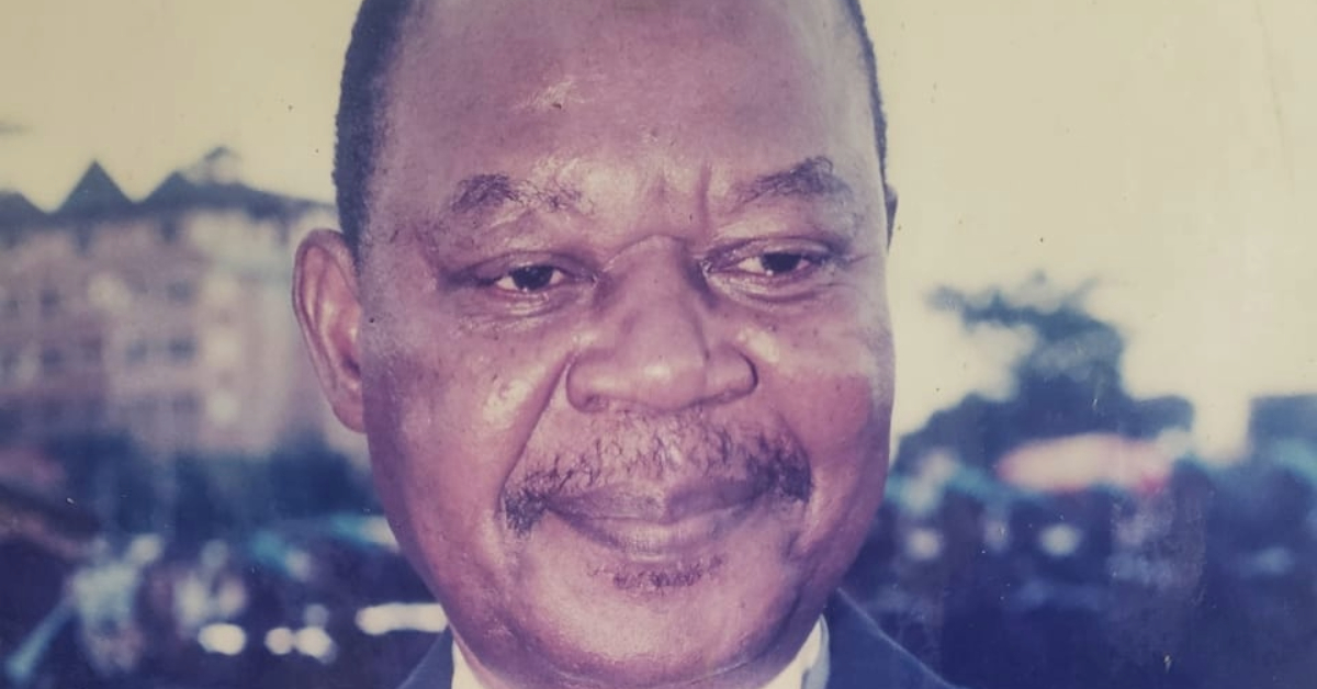 Professeur Didier Etaba Otoa